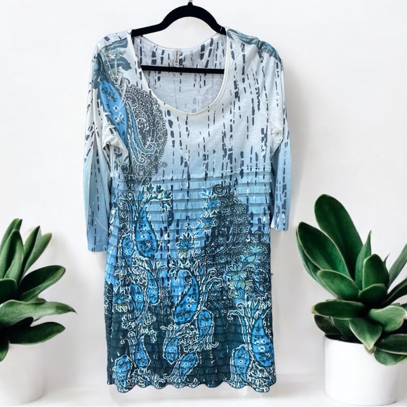 Cubism Paisly Dreess Medium - Picture 1 of 2